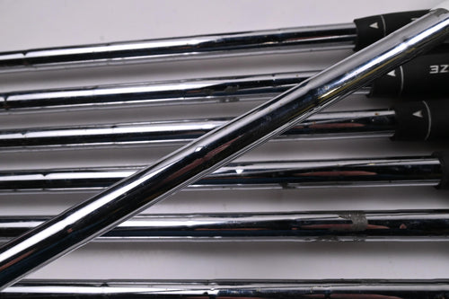 Titleist DCI 990 Irons / 3-PW / Stiff Flex Steel Shafts