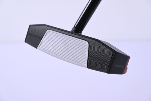 Odyssey Square 2 Square Tri-Hot #7 Putter / 34 Inch