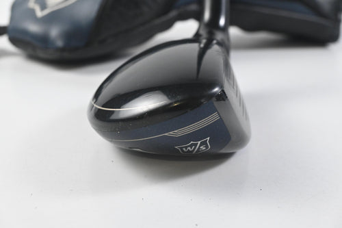 Wilson D9 #4 Hybrid / 22 Degree / Stiff Flex Tensei AV White 70 Shaft