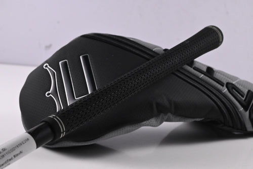 Cobra OPTM MAX-D Driver / 10.5 Degree / Regular Flex Kai'li DarkWave Red 50