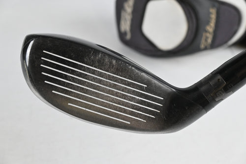 Titleist 913H.d #2 Hybrid / 18 Degree / Stiff Flex Diamana D+92 Shaft