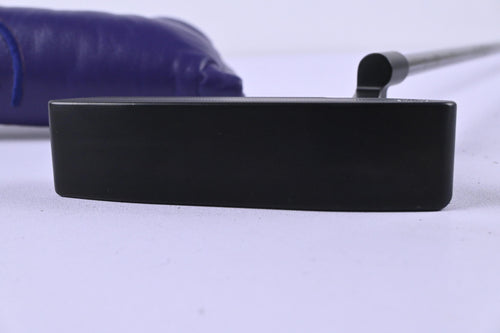 Chris Finch Putter / 35 Inch
