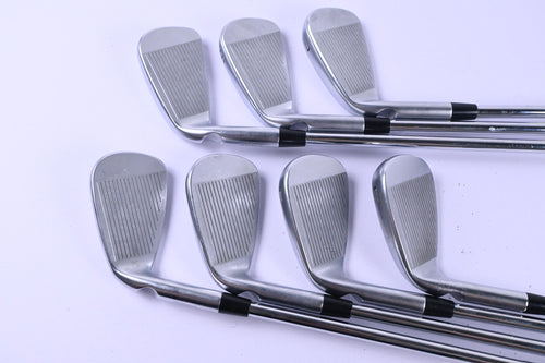 Ping i530 Irons / 5-PW+GW / Black Dot / Regular Flex Dynamic Gold Mid 100 Shafts