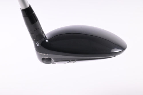 Titleist 915 F #3 Wood / 15 Degree / Regular Flex Diamana S+70 Shaft