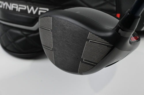 Wilson DYNAPWR 2025 Carbon Driver / 10.5 Degree / X-Flex Ventus Blue TR 7