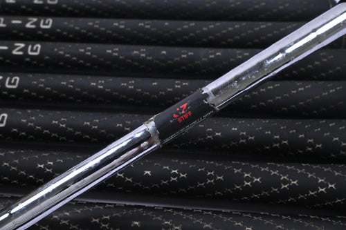 Ping i3 Irons / 3-PW / Black Dot / Stiff Flex Ping JZ Cushin Shafts