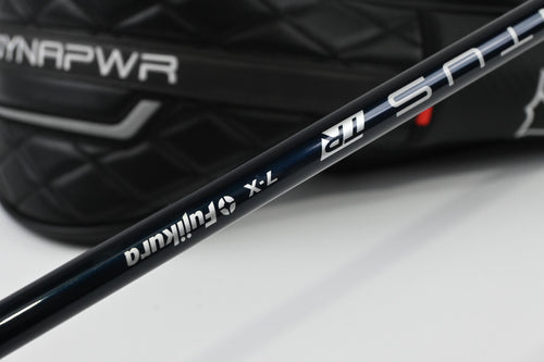 Wilson DYNAPWR 2025 Carbon Driver / 10.5 Degree / X-Flex Ventus Blue TR 7