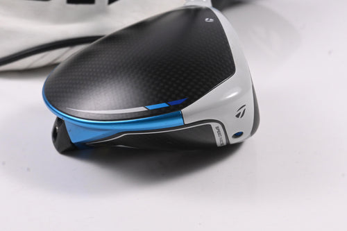 Taylormade SIM2 Max Driver / 10.5 Degree / Regular Flex Ventus Blue 5 Shaft