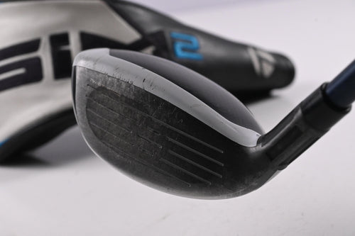 TaylorMade SIM2 Max #4 Hybrid / 22 Degree / Regular Flex Ventus Blue 6 Shaft
