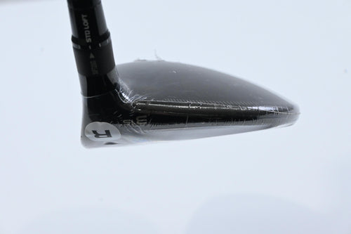 Taylormade Qi4D Max #3 Wood / 15 Degree / Regular Flex Reax White 55 Shaft