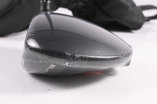 Left Hand Cobra DS-Adapt MAX-D Driver / 10.5 Degree / Senior Flex Vanquish 4