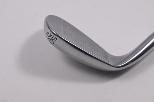 Cleveland RTX ZipCore Gap Wedge / 50 Degree / Wedge Flex Dynamic Gold Spinner