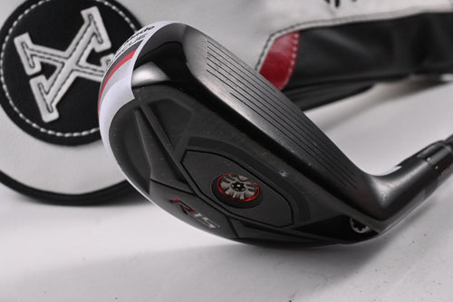 Taylormade R15 #3 Hybrid / 19 Degree / Regular Flex Fujikura Speeder 77 Shaft