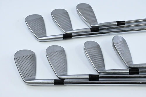 Mizuno JPX 900 Tour Irons / 4-PW / X-Flex Project X LZ 125 Shafts