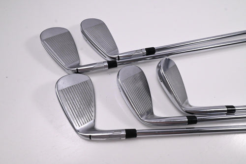 Taylormade Qi Irons / 6-PW / Regular Flex Dynamic Gold 95 R300 Shafts