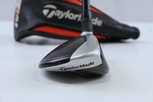 Taylormade M6 #4 Hybrid / 22 Degree / Stiff Flex Fujikura Atmos Orange 7 Shaft