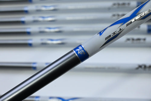 Cobra Max Irons / 4-5H+6-PW+SW / Regular Flex Matrix MFS White Tie X4 58 Shafts