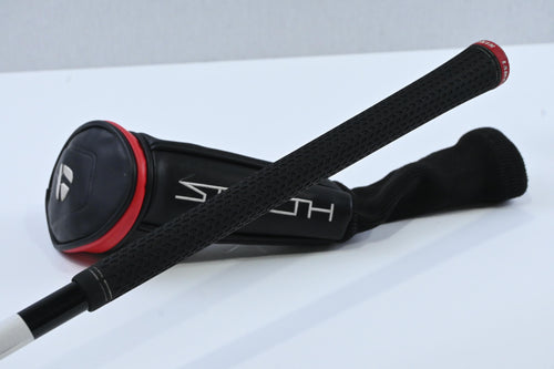 Taylormade Stealth #4 Hybrid / 22 Degree / Regular Flex Fujikura Ventus Red 6