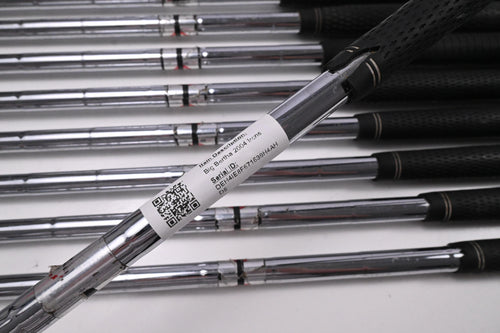 Callaway Big Bertha 2004 Irons / 4-PW+GW+SW / UniFlex Callaway Shafts