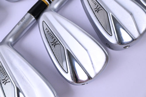 Miura IC-602 Irons / 4-PW+GW / Regular+ Flex Project X LZ 115 Shafts