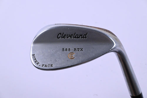 Cleveland 588 RTX Sand Wedge / 56 Degree / Wedge Flex Dynamic Gold Shaft
