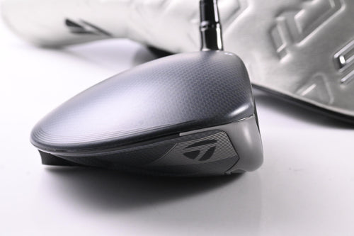 TaylorMade Qi35 Max Driver / 9 Degree / Stiff Flex Fujikura Ventus Blue 5 Shaft