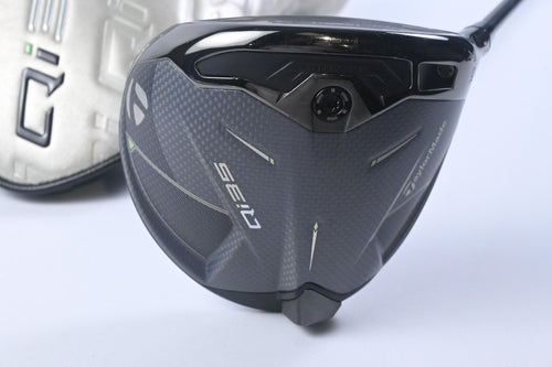 Taylormade Qi35 Driver / 10.5 Degree / Regular Flex Ventus Blue 5 Shaft