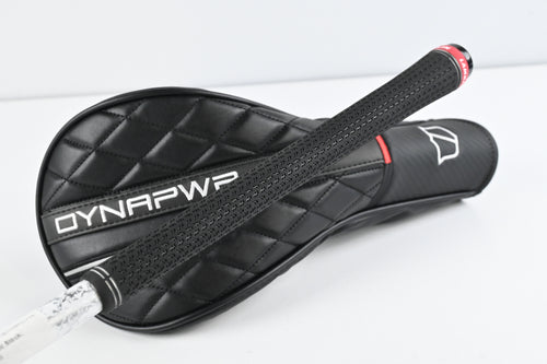 Wilson DYNAPWR 2025 Max Driver / 10.5 Degree / X-Flex Denali Black 60 Shaft
