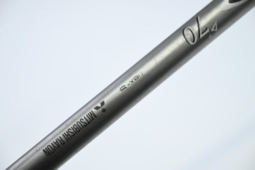 Titleist 915 D2 Driver / 9.5 Degree / Stiff Flex Diamana D+ 70 Shaft
