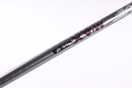 Titleist 917 D2 Driver / 10.5 Degree / Stiff Flex Aldila Rogue M.A.X 65 Shaft
