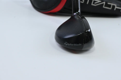 Taylormade Stealth Plus #3 Hybrid / 19.5 Degree / Stiff Flex Aldila NV 85 Shaft