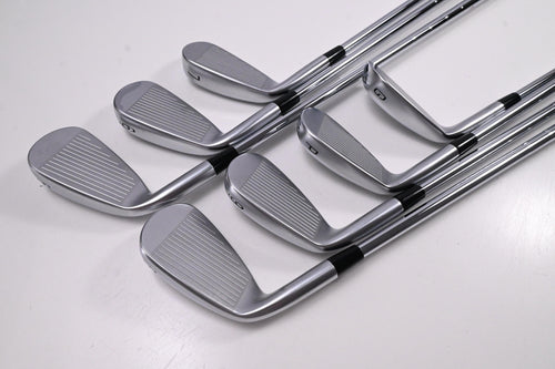 Mizuno JPX 925 Hot Metal Irons / 5-PW+GW / Stiff Flex N.S.Pro Modus³ Tour 105