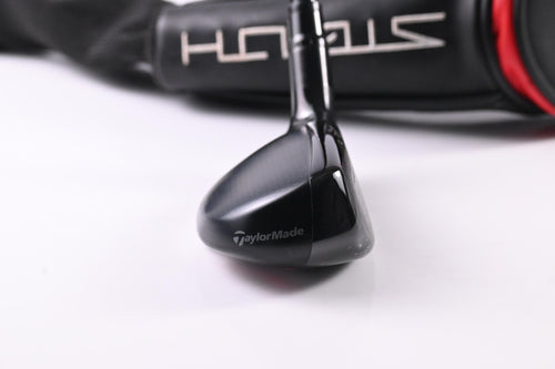 Taylormade Stealth Plus #2 Hybrid / 17 Degree / Regular Flex HZRDUS Smoke Red