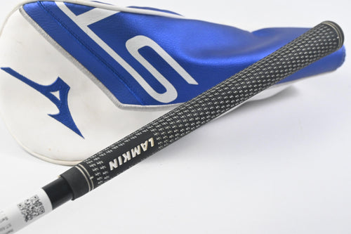Mizuno ST-Max 230 Driver / 10.5 Degree / Stiff Flex UST Helium NCT 5 Shaft