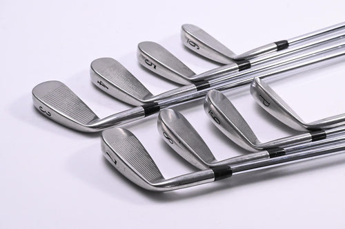 Titleist DCI 981 Irons / 3-PW / Regular Flex Titleist Tri Spec Shafts