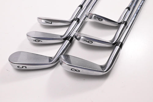 Titleist MB 620 Irons / 5-PW / Stiff Flex Dynamic Gold S400 Shafts