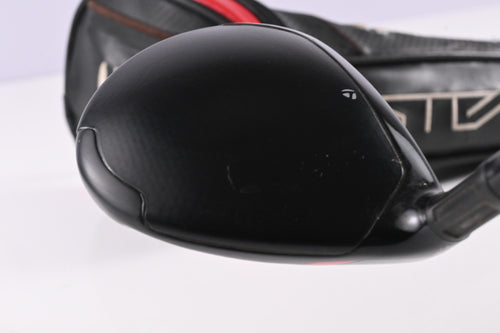 Left Hand Taylormade Stealth #3 Wood / 15 Degree / Regular Flex Ventus Red 5