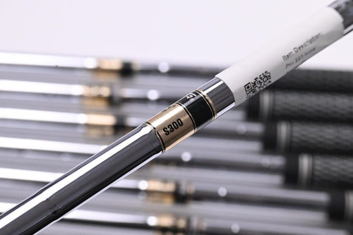 Mizuno Pro 223 Irons / 4-PW / Stiff Flex Dynamic Gold S300 Shafts