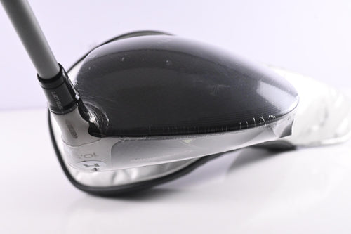 Taylormade Qi35 Driver / 10.5 Degree / Regular Flex Air Speeder 50 Shaft