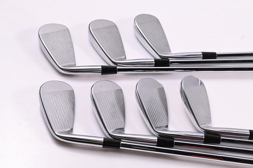 Mizuno Pro 243 Irons / 4-PW / Stiff Flex Dynamic Gold Mid 115 S300 Shafts