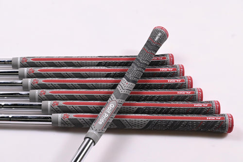 Mizuno Pro 243 Irons / 4-PW / Stiff Flex Dynamic Gold Mid 115 S300 Shafts