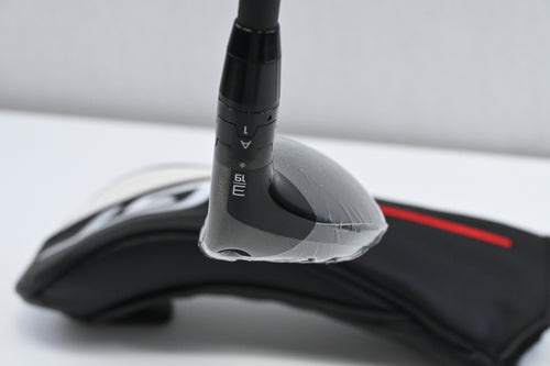 Titleist GT3 #3 Hybrid / 19 Degree / Stiff Flex HZRDUS Gen5 Black 80 Shaft