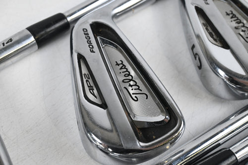 Titleist 714 AP2 Irons / 3-9i / X-Flex Project X Precision Shafts