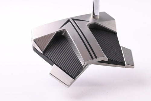 Left Hand Scotty Cameron 2024 Phantom 11.5 Putter / 34 Inch