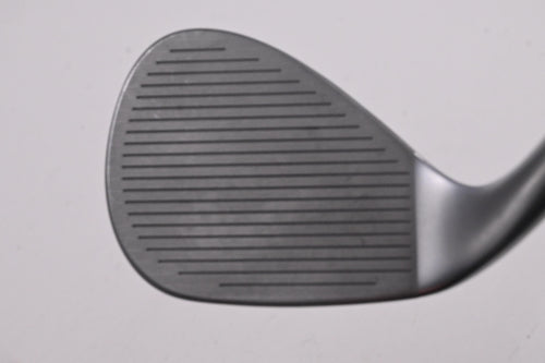 Cleveland CBX Full Face 2 Gap Wedge / 52 Degree / Wedge Flex Catalyst Spinner 80