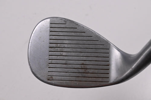 Cleveland CG10 Sand Wedge / 54 Degree / Wedge Flex Dynamic Gold Shaft