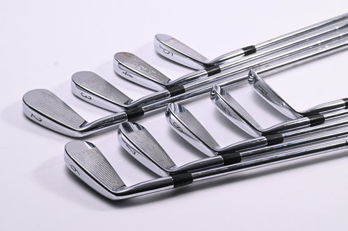Mizuno MP-30 Irons / 2-PW / Stiff Flex Dynamic Gold S300 Shafts
