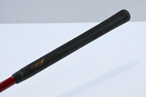 Titleist 909 D Comp Driver / 9.5 Degree / Stiff Flex Matriz Ozik Xcon-6 Shaft
