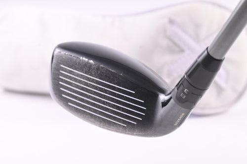 Titleist 818 H1 #2 Hybrid / 17 Degree / Stiff Flex Aldila Rogue M.AX 85 Shaft