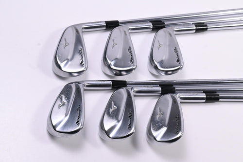 Mizuno Pro 225 Irons / 5-PW / Regular Flex Dynamic Gold 105 R300 Shafts